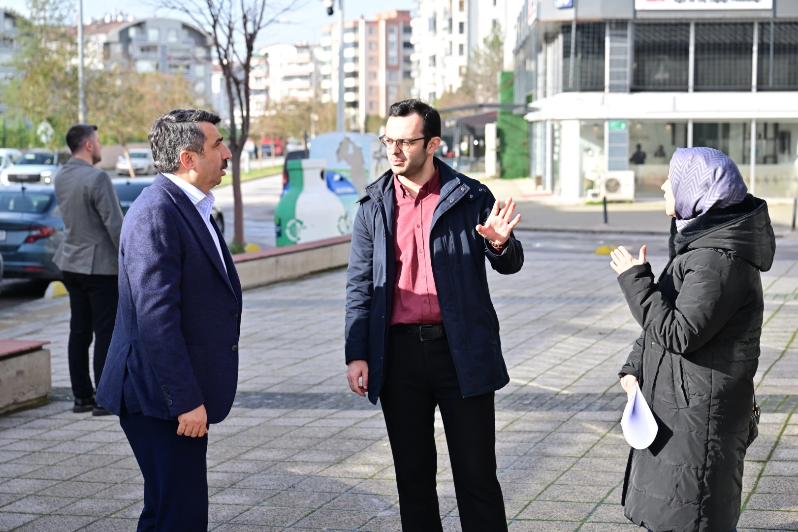 Bursa Yıldırım'da 'Millet'e kafe ve kütüphane