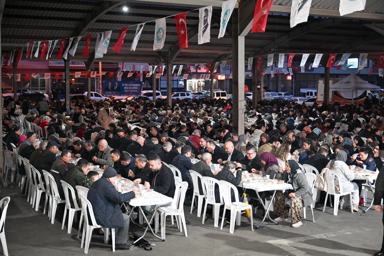 Gölmarmaralılar Manisa Büyükşehir’in sofrasında