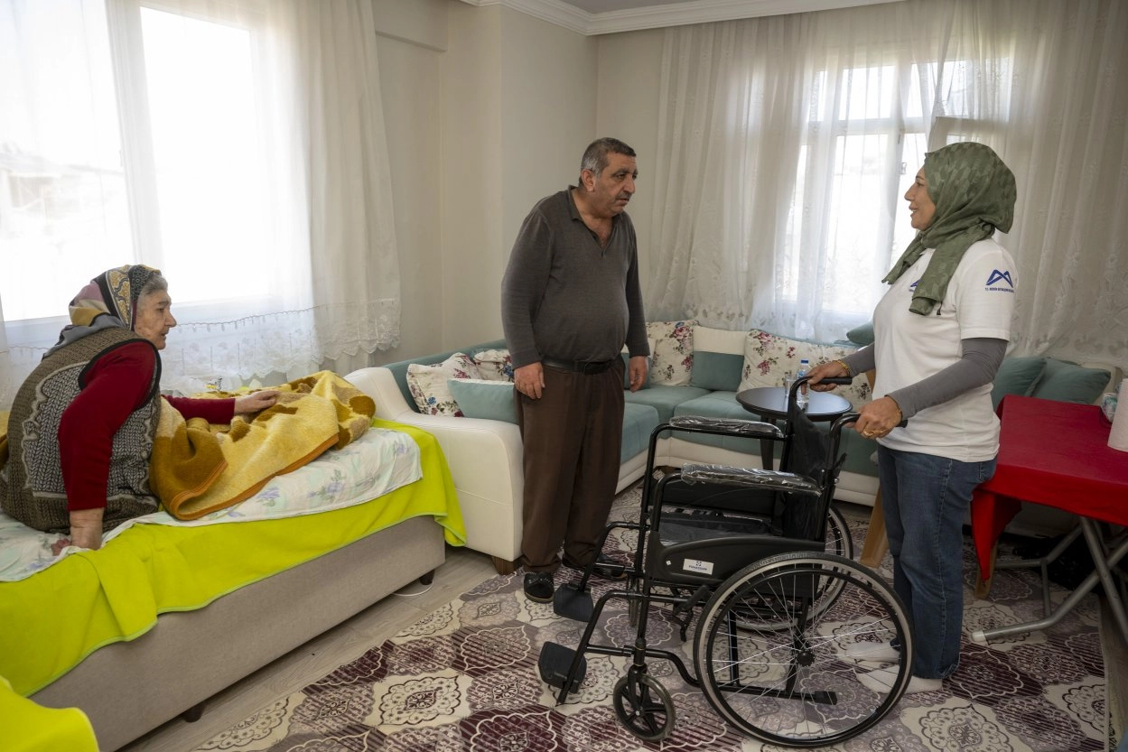 Mersin’de engelli vatandaşlara ücretsiz medikal destek