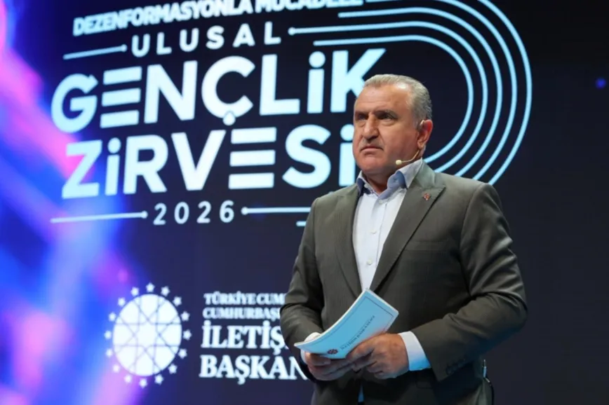 Bakan Bak’tan gençlere dezenformasyon uyarısı