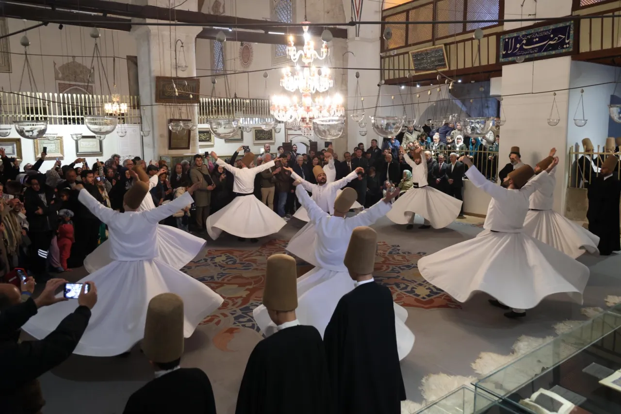 Hz. Mevlana'nın Konya'ya gelişinin 798. yılı kutlanıyor