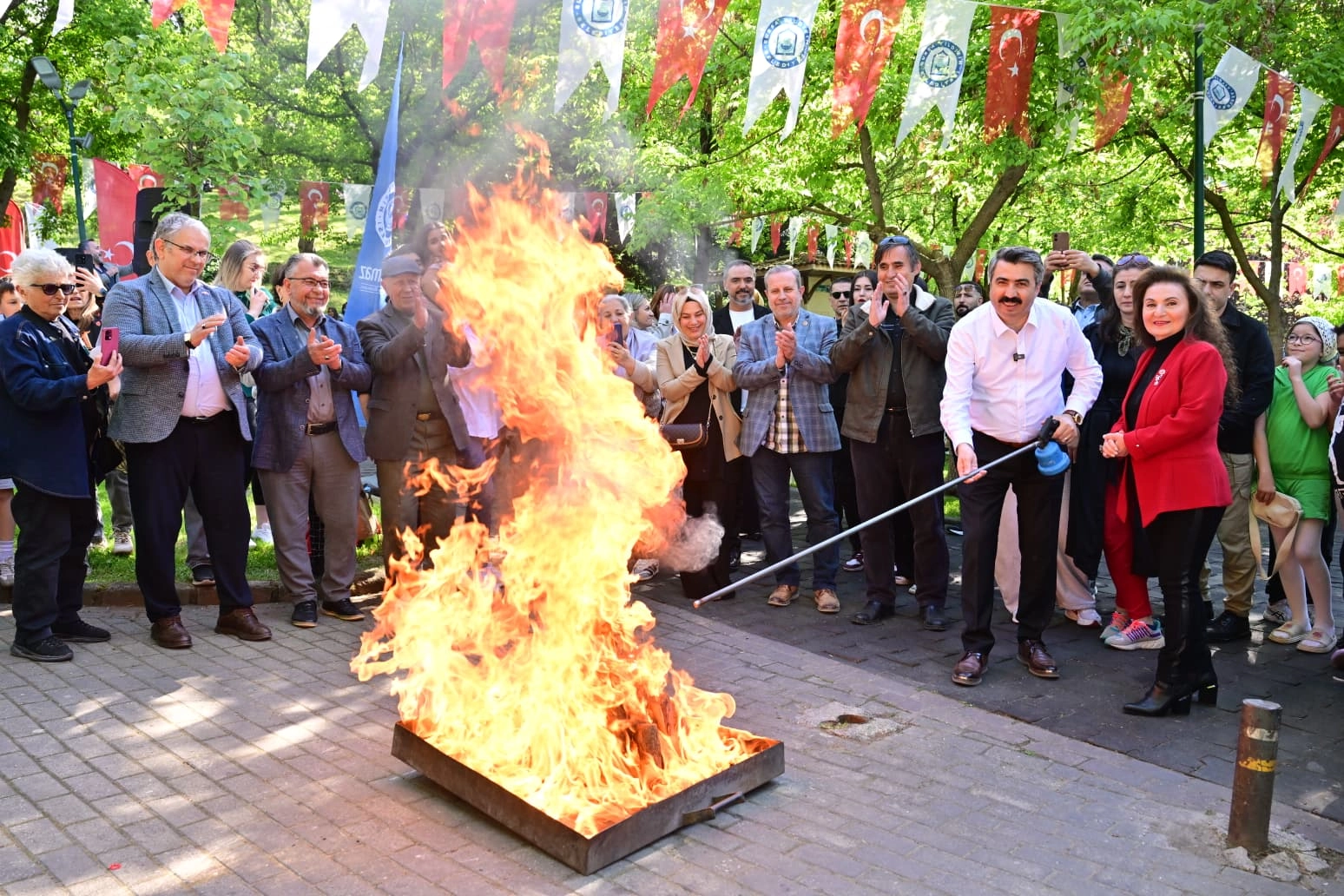 Bursa Yıldırım’da hıdırellez coşkusu