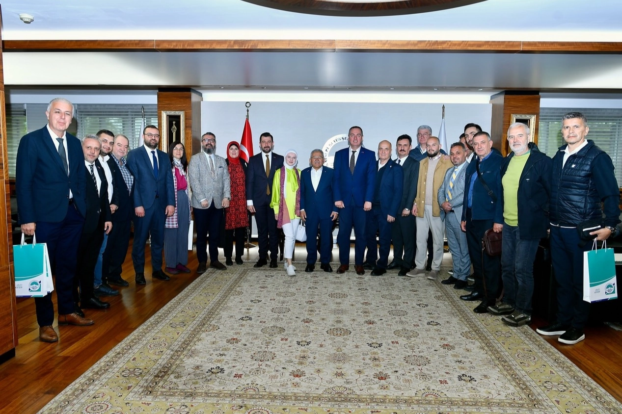 Bosna Hersek Dostluk Köprüleri Derneği'nden Büyükkılıç'a ziyaret