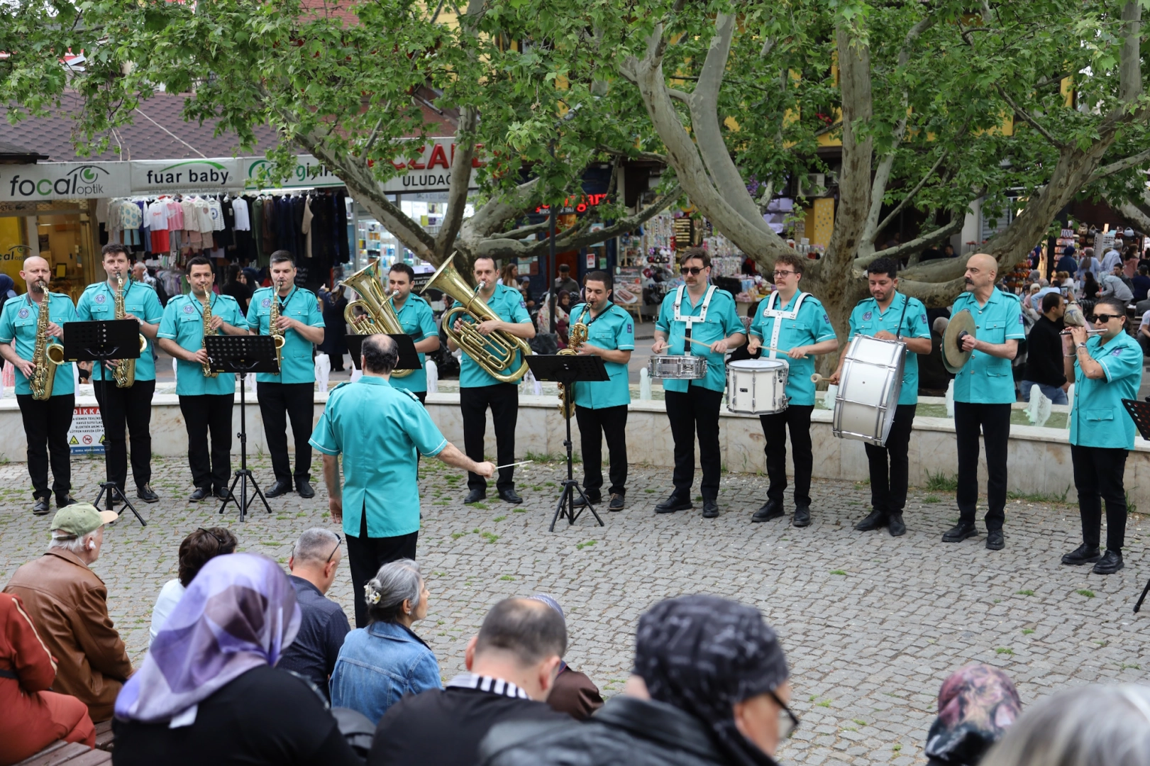 Bursa Büyükşehir Bandosu bahar konserleri ile coşturdu