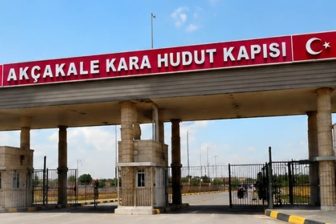 Akçakale Sınır Kapısı’nda pasaportlu geçişler 12 yıl sonra yeniden başlıyor