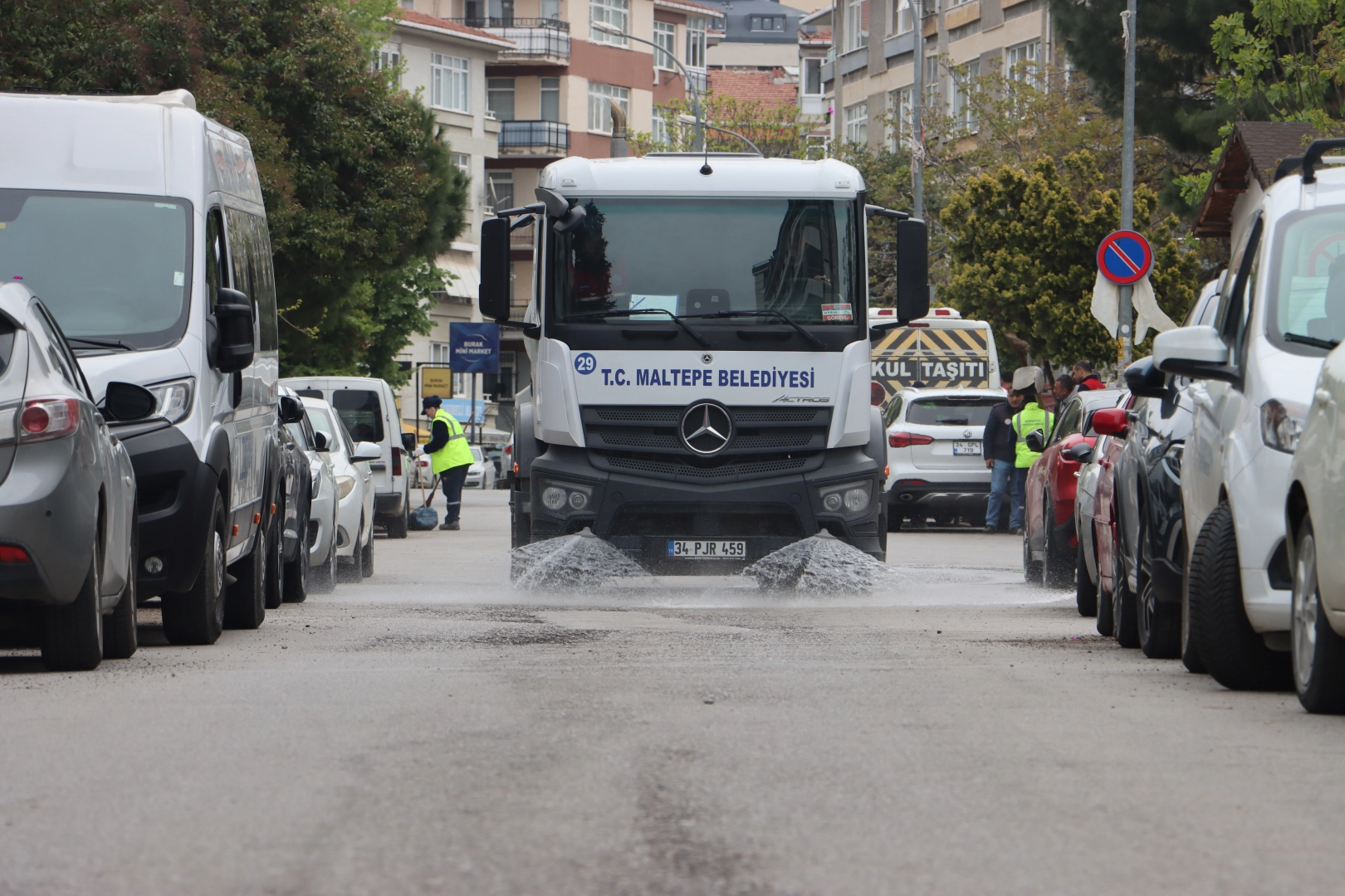 İstanbul Maltepe’de temizlik seferberliği