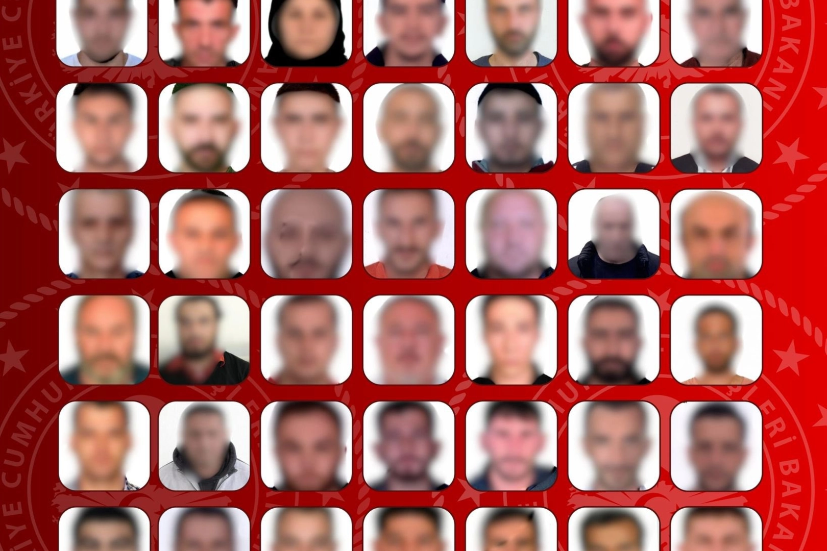Kırmızı bültenli 48 suçlu Türkiye’ye getirildi