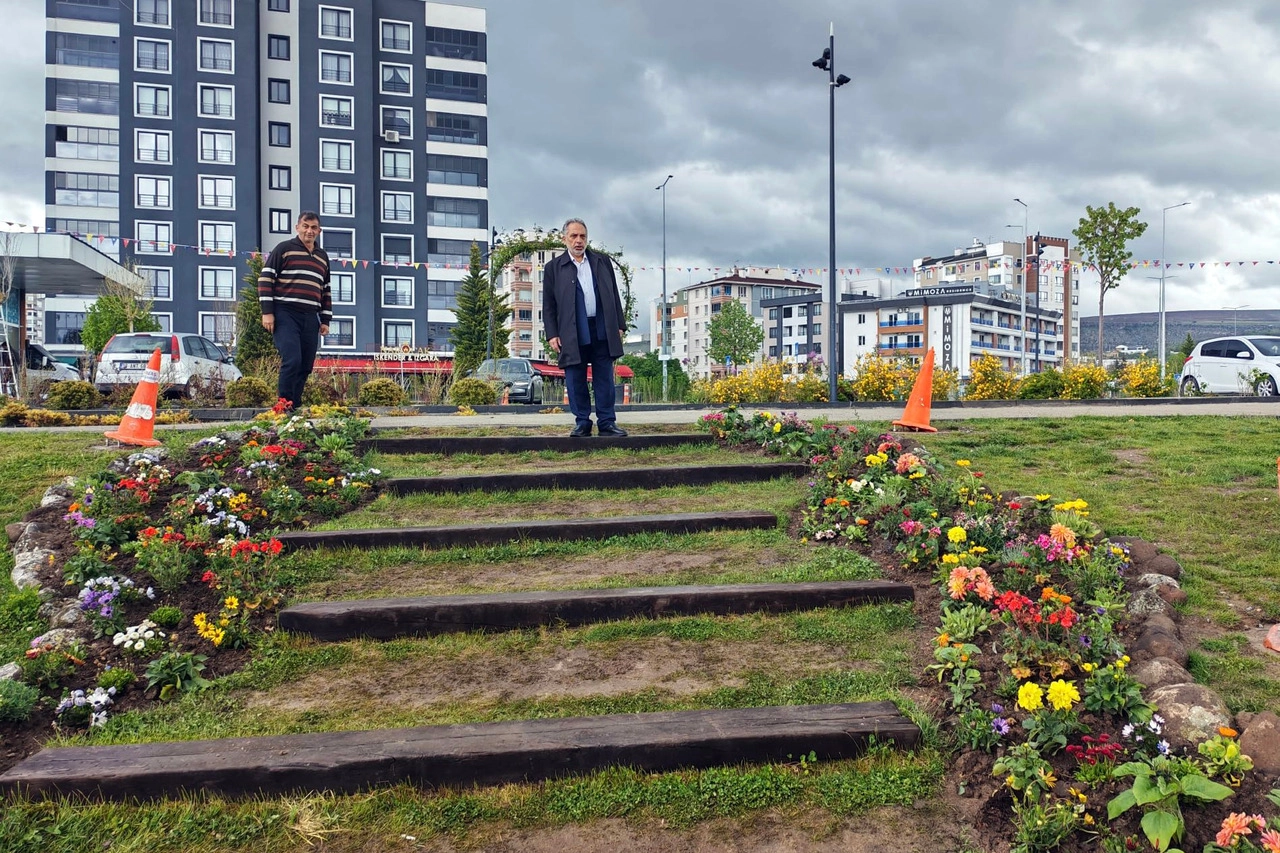 Kayseri Talas'ta 'Çiçek Şenliği' başlıyor
