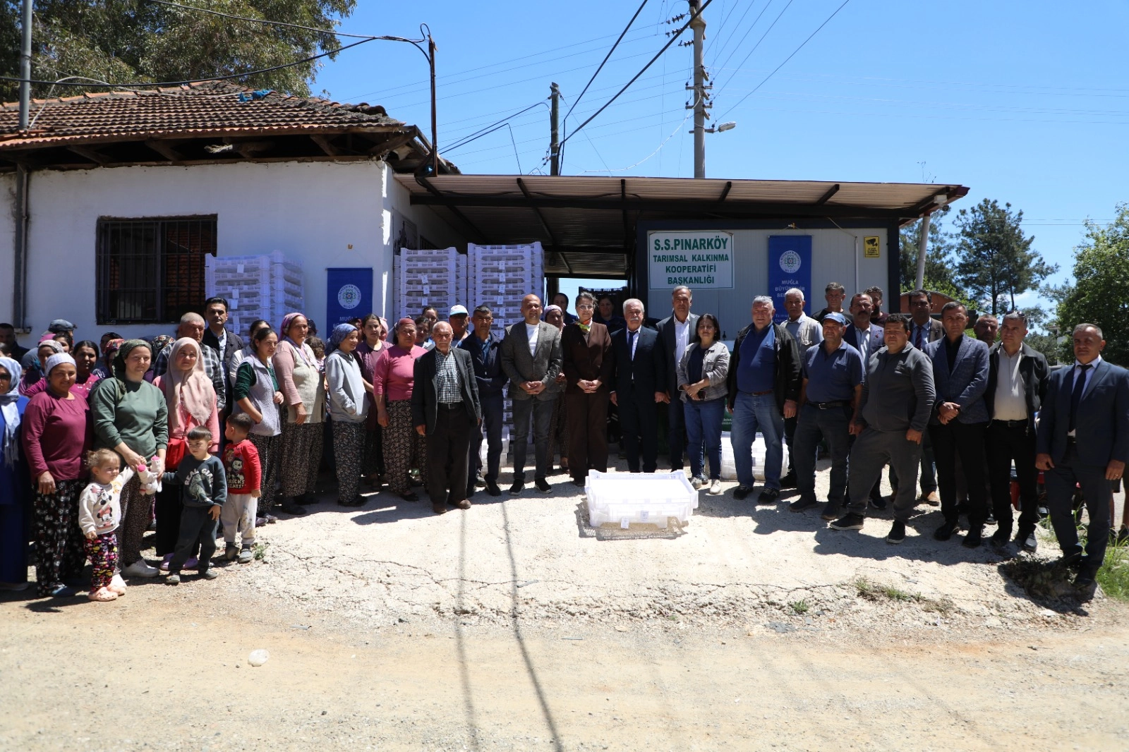 Muğla’da ipek böcekçiliğine Büyükşehir’den güçlü destek