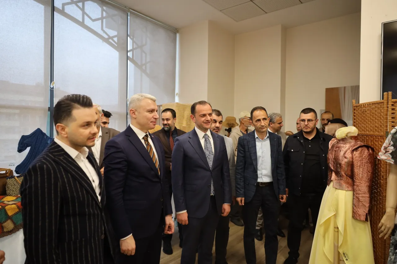 SAMEK yıl sonu sergileri Sapanca’da devam etti