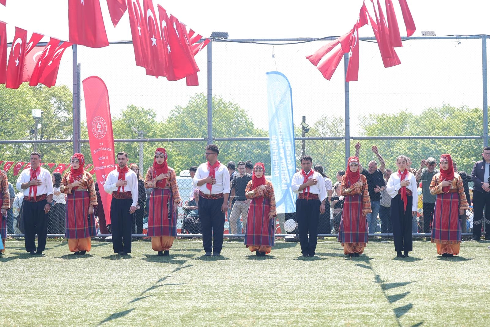 Kocaeli'de Hıdırellez şenlikleri Balören'de sona erdi