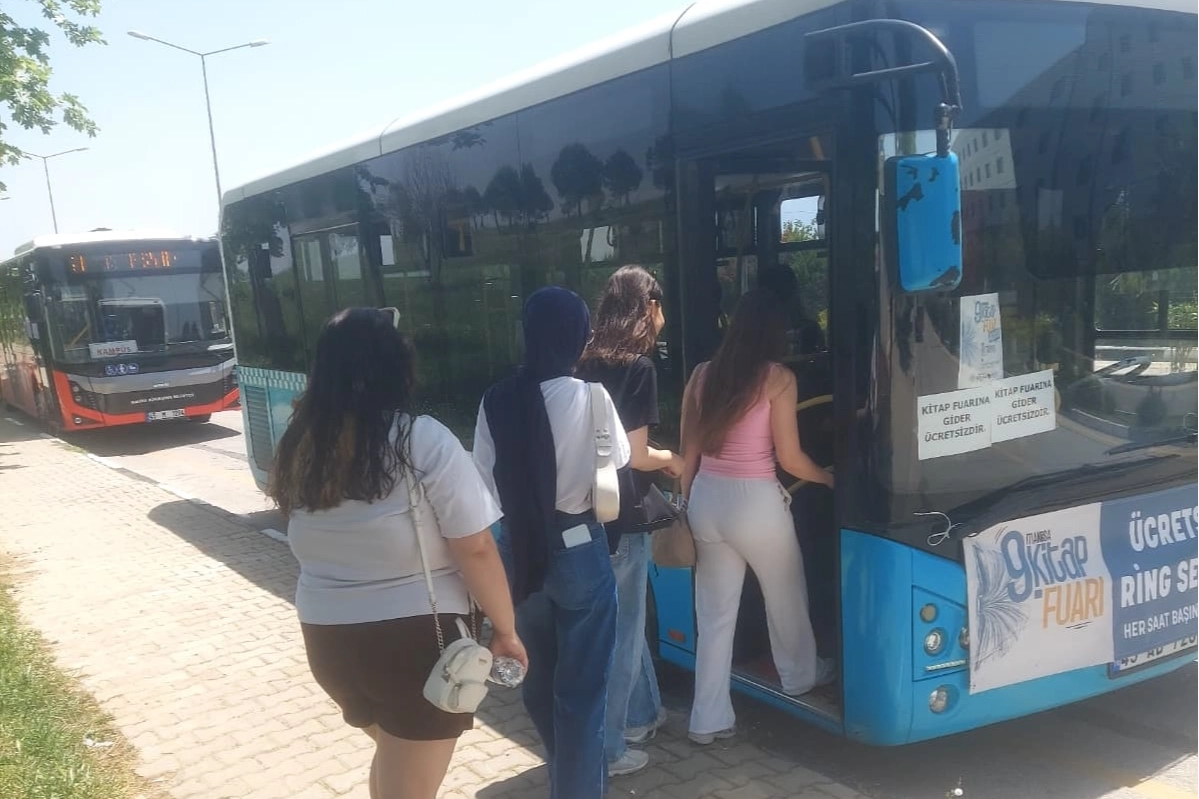 Manisa Kitap Fuarı’na ücretsiz ulaşım