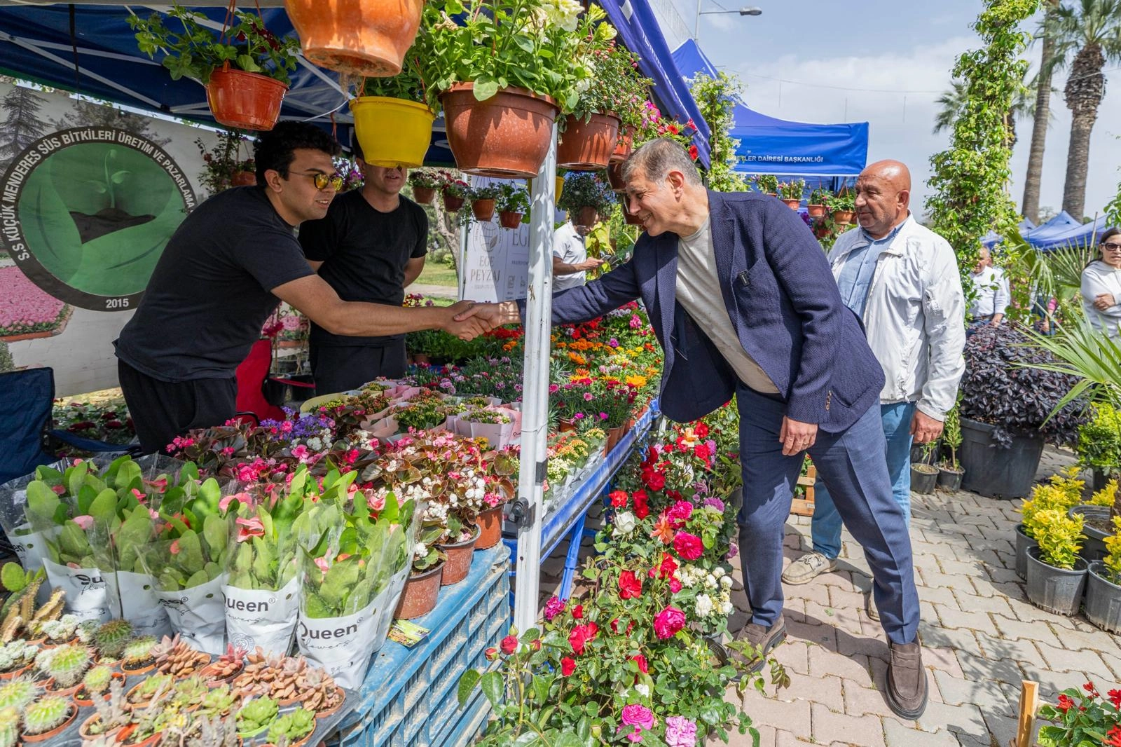 İzmir’de balkon ve bahçe festivali