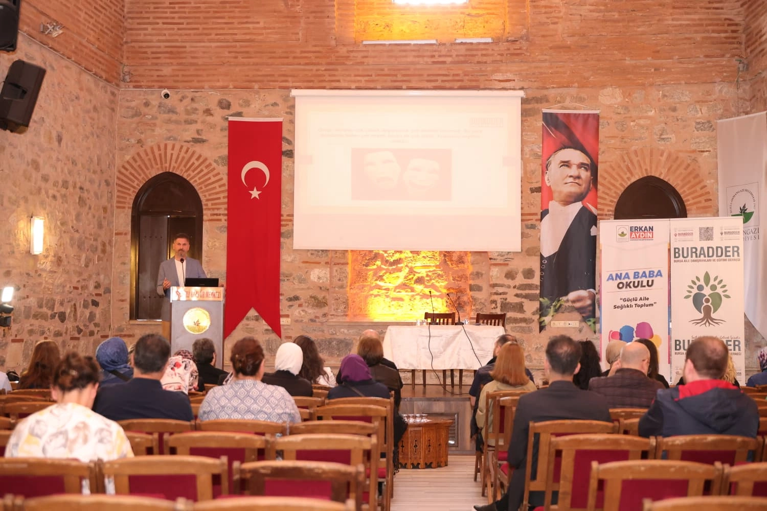 Bursa Osmangazi’de aile yapısını güçlendiren proje sona erdi