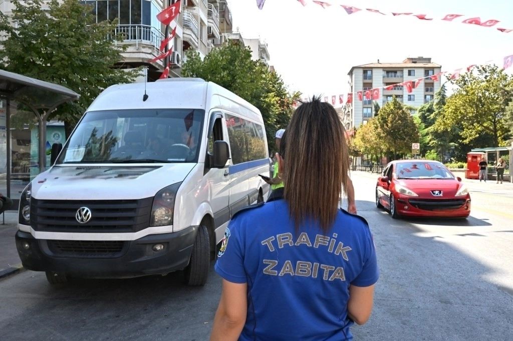Manisa Büyükşehir ekipleri bayram boyunca sahada