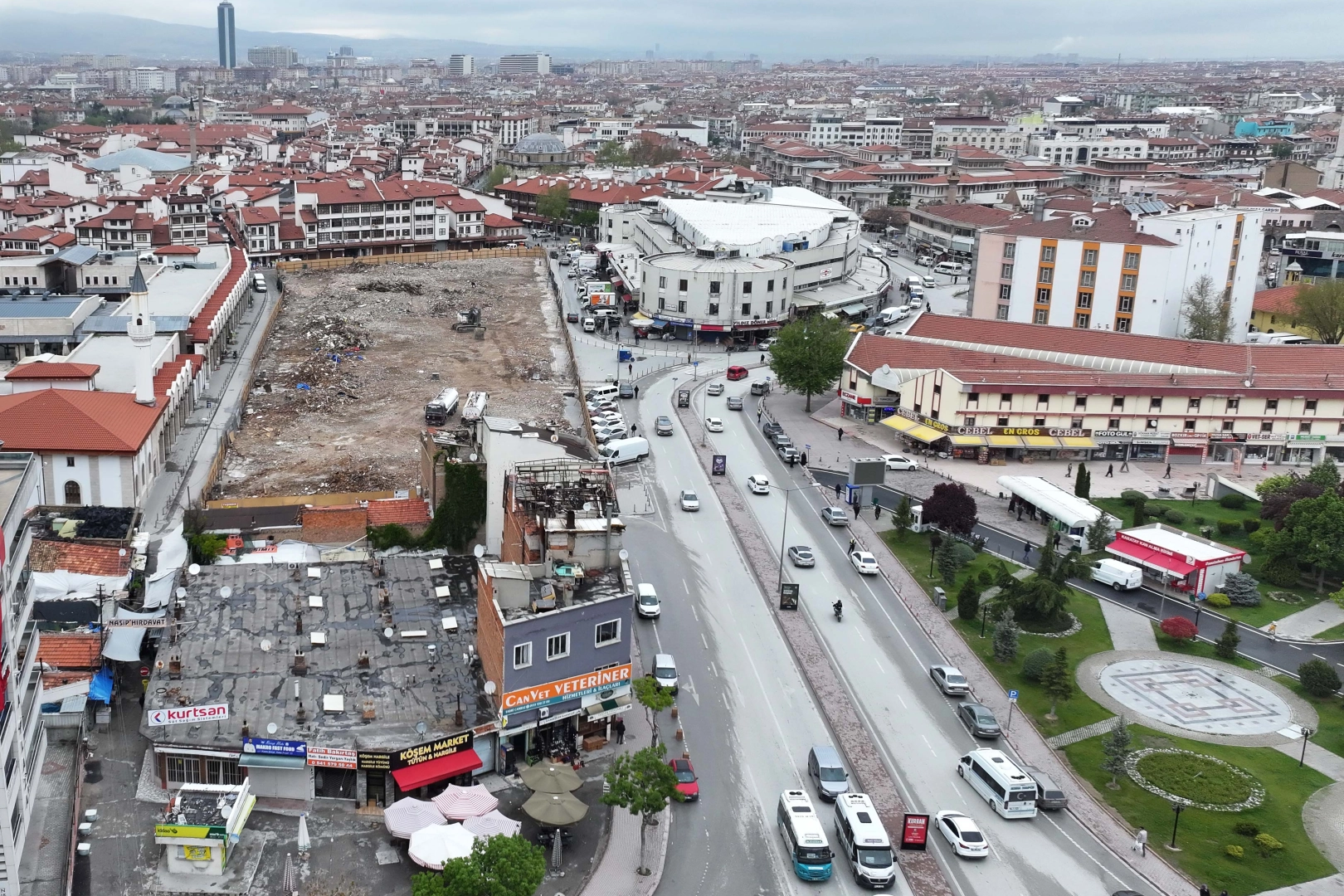 Konya'ya değer katan dönüşümde yıkımlar tamamlandı