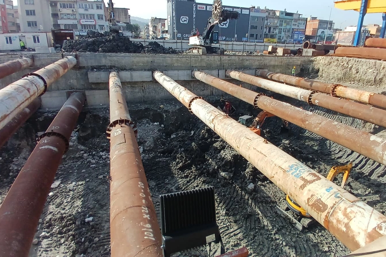 Halkapınar yeraltı araç depolama tesisi şekilleniyor
