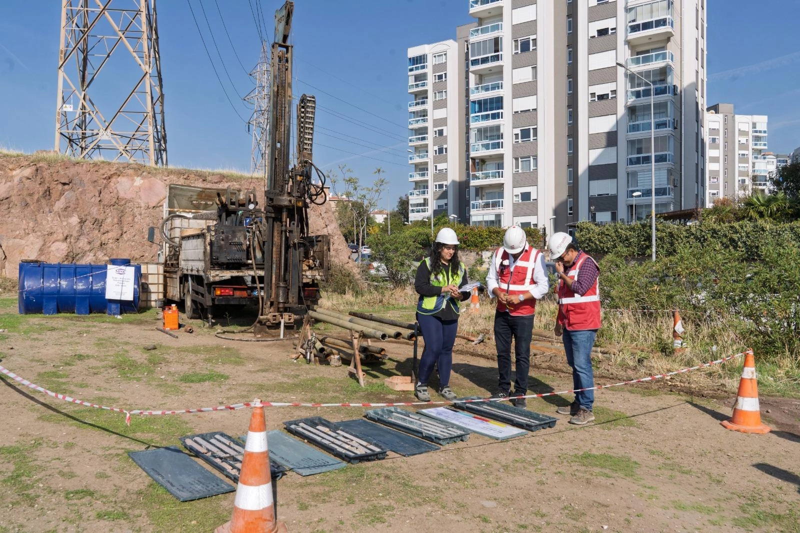 İzmir’de afet direnci hamlesi... İki ilçede zemin araştırması başlıyor