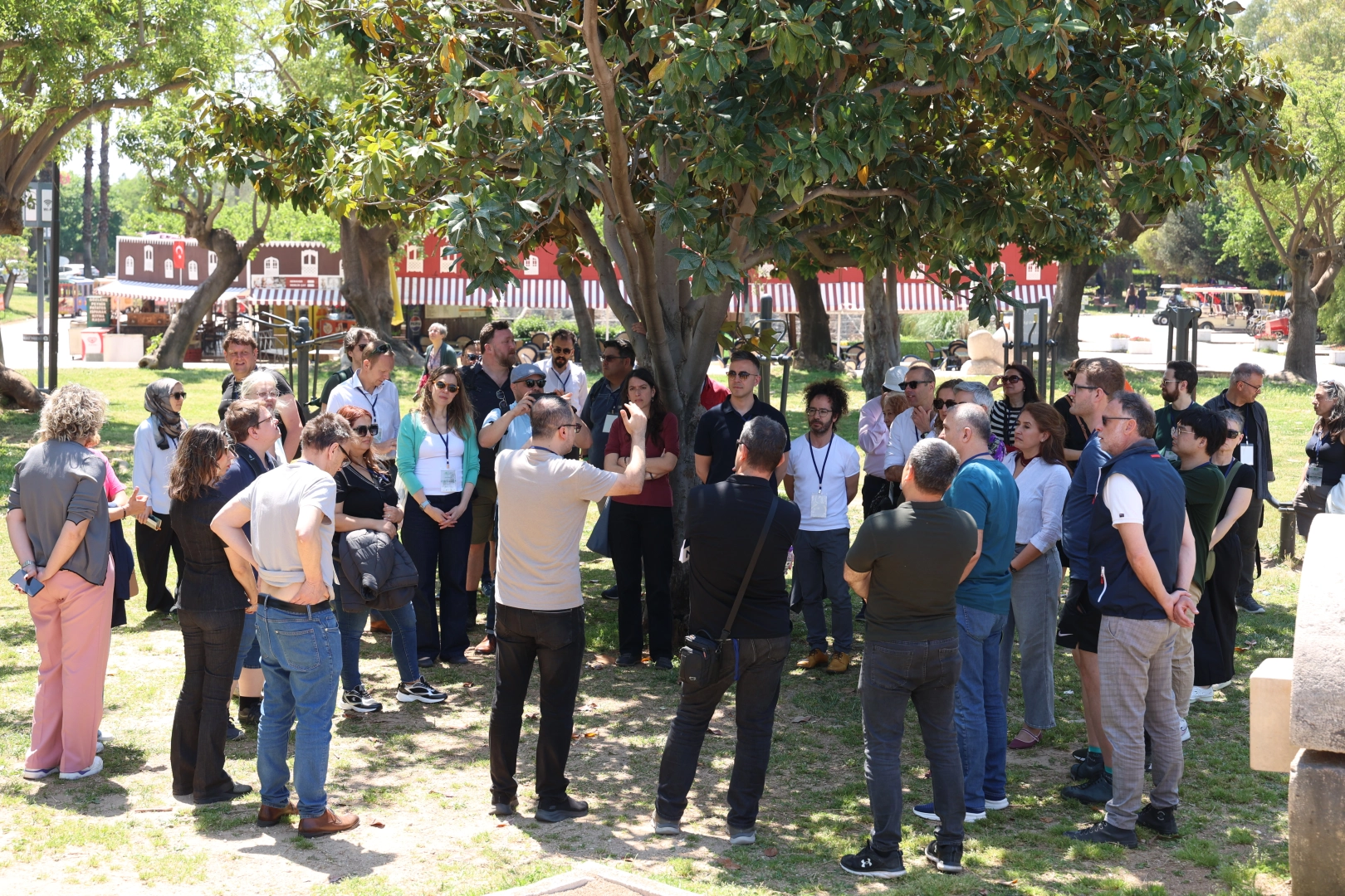 Antalya Büyükşehir’den kentsel ormancılıkta uluslararası tanıtım