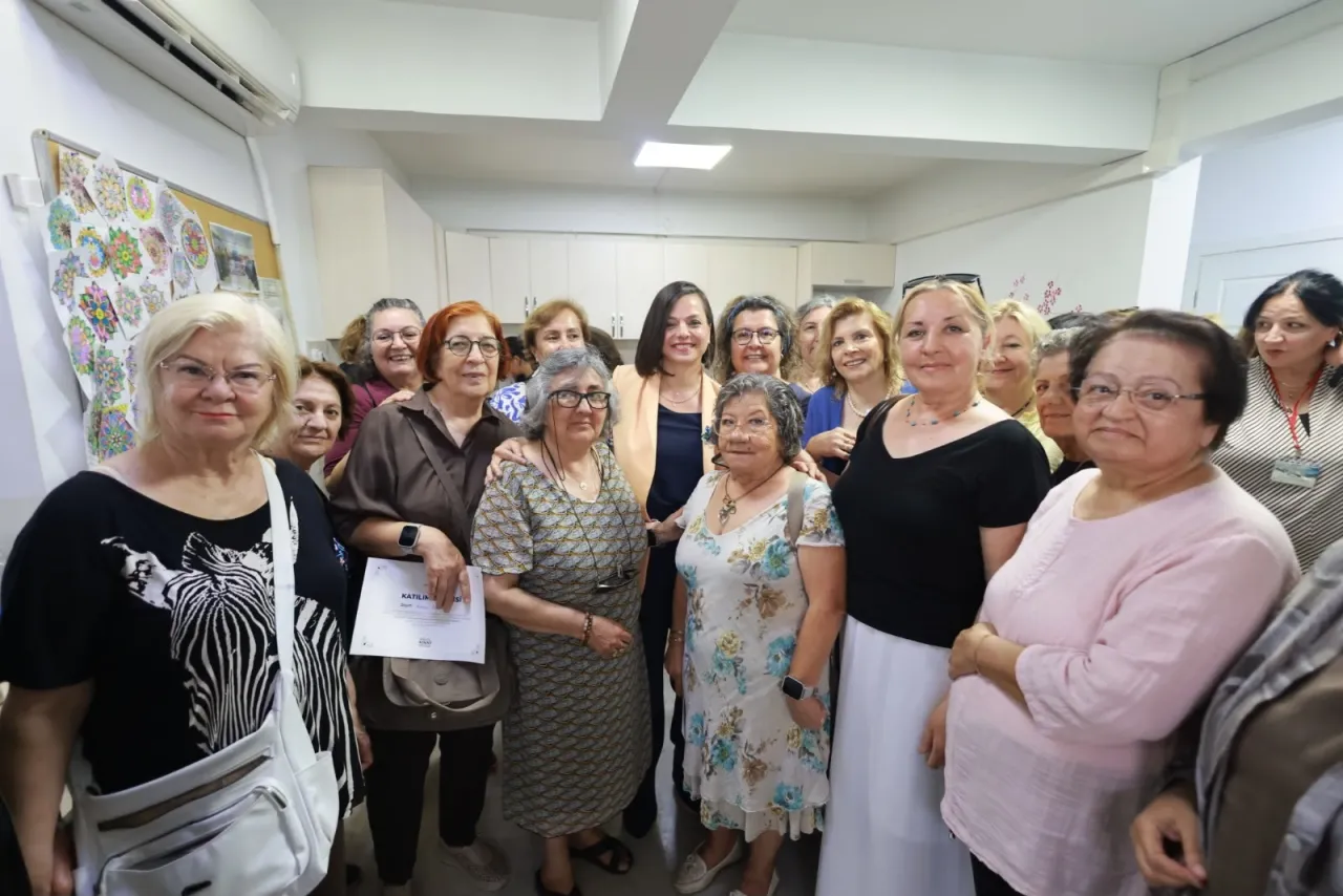 İzmir Karabağlar'da dayanışma ve umut büyüyor