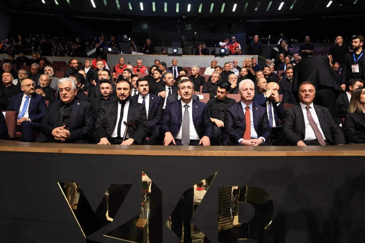 İstanbul'da aşura matem merasimi programı