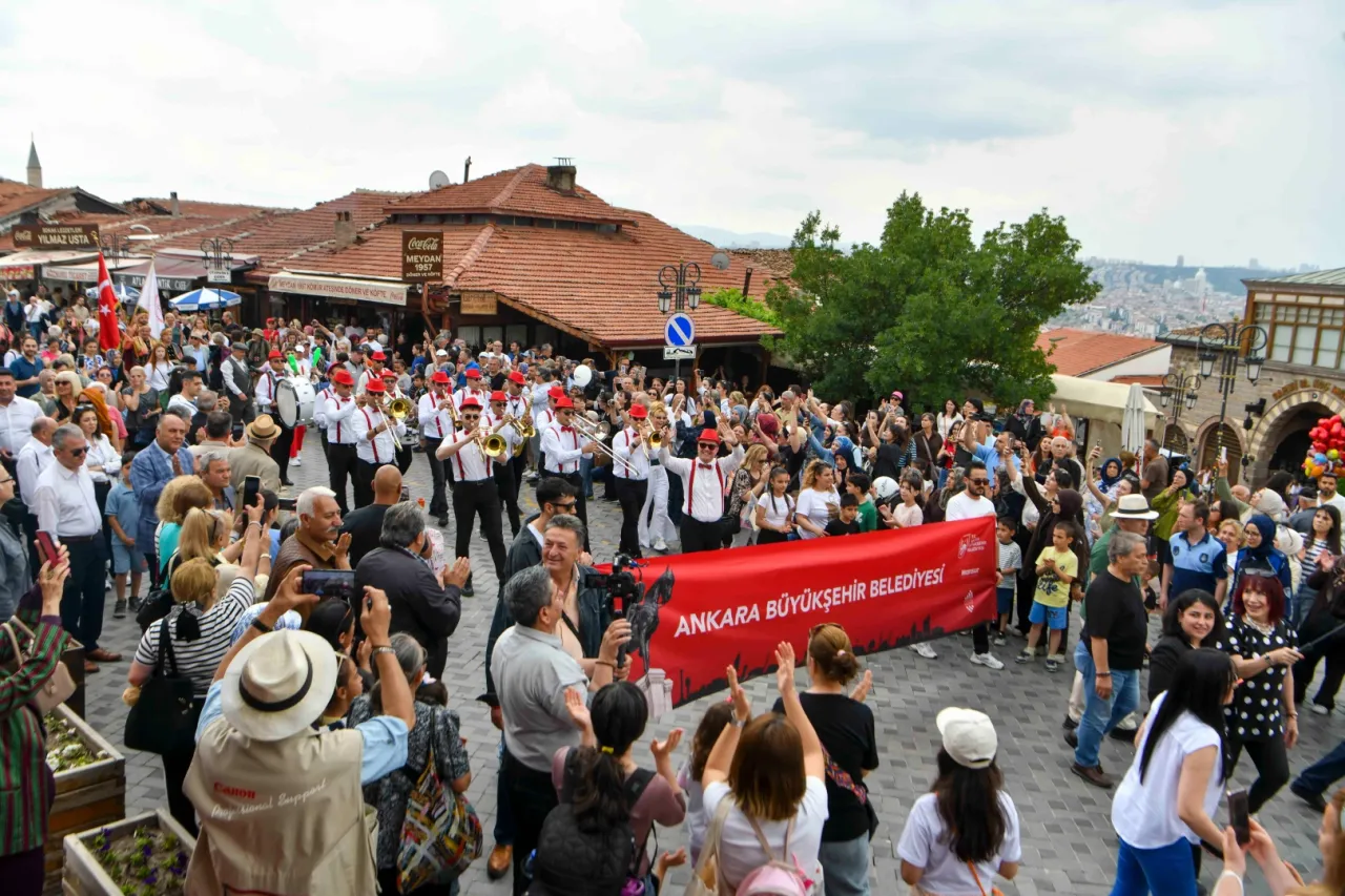 Ankara Kalesi Kale Şenlikleri’nde binlerce Başkentli buluştu