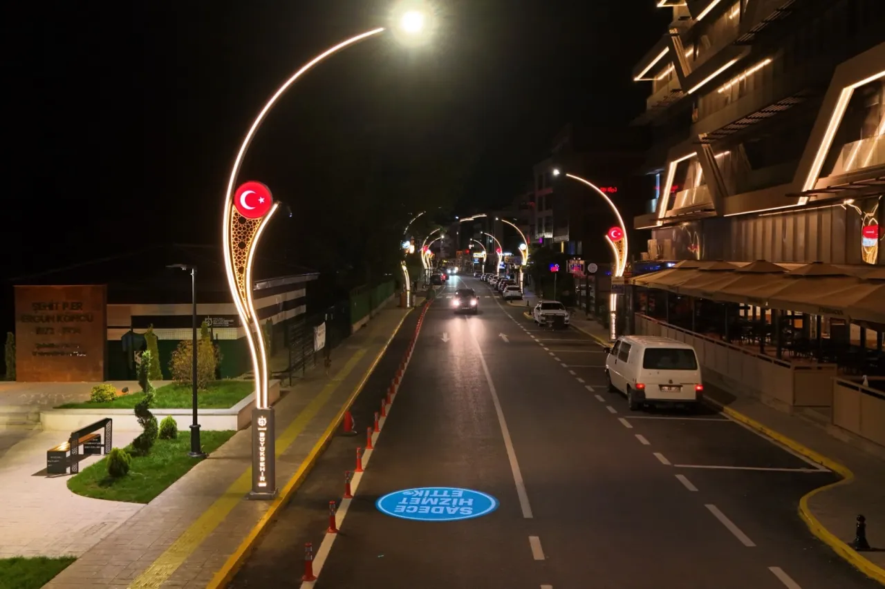 İzmit'te Şehit Ergün Köncü Caddesi prestij kattı