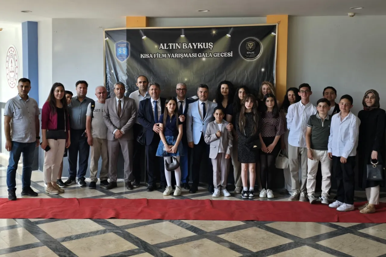 Osmangazi’de 2. Altın Baykuş Kısa Film Yarışması’nda ödüller sahiplerini buldu