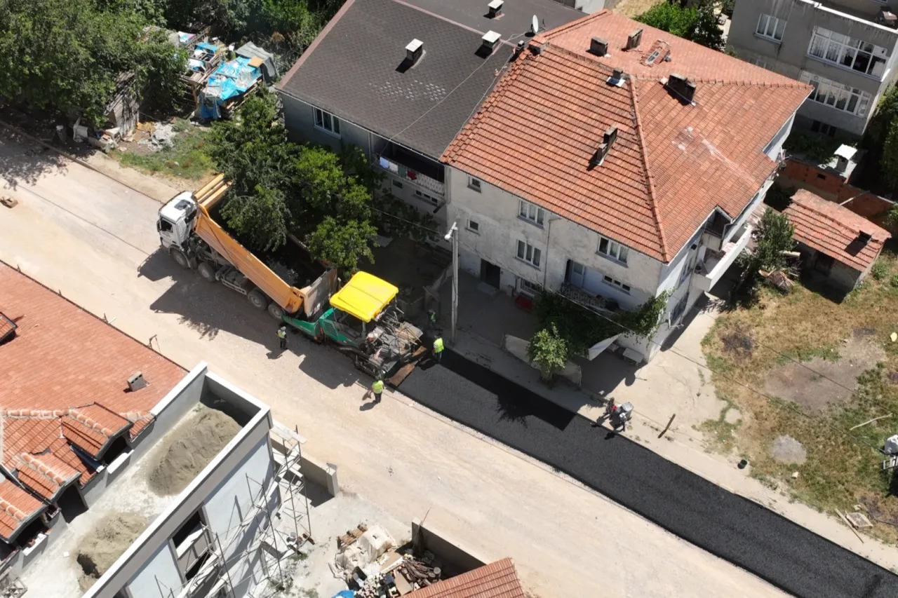 Bursa İnegöl'de yollar yenileniyor