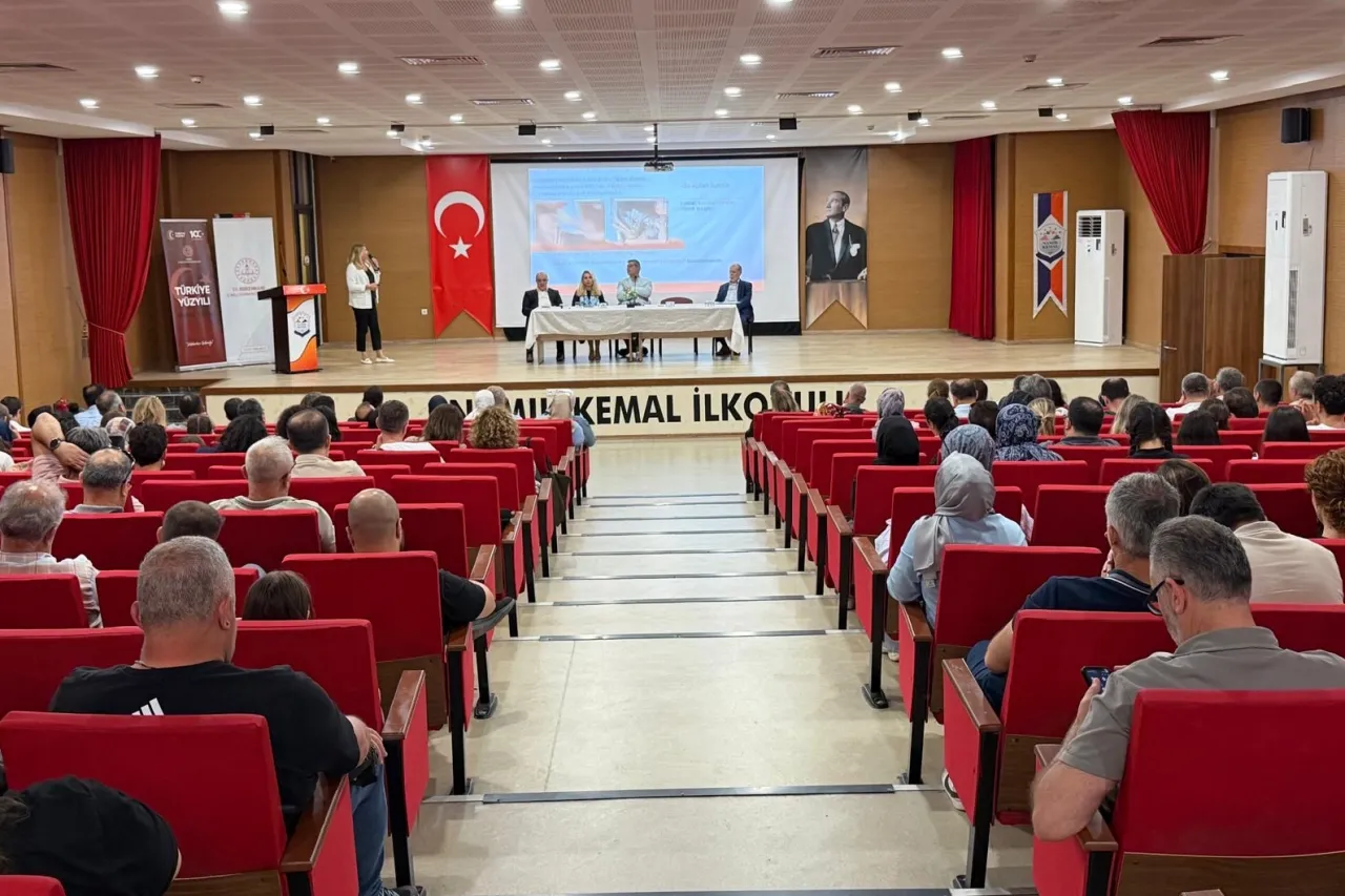 Düzce’de ilk kez “Nadir Eserler Sempozyumu” düzenlendi