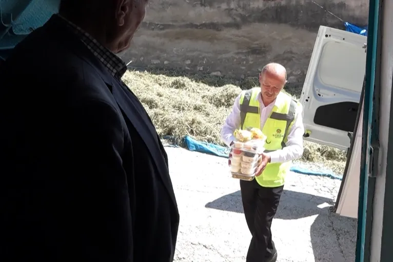 Malatya'da ihtiyaç sahiplerine yemek desteği