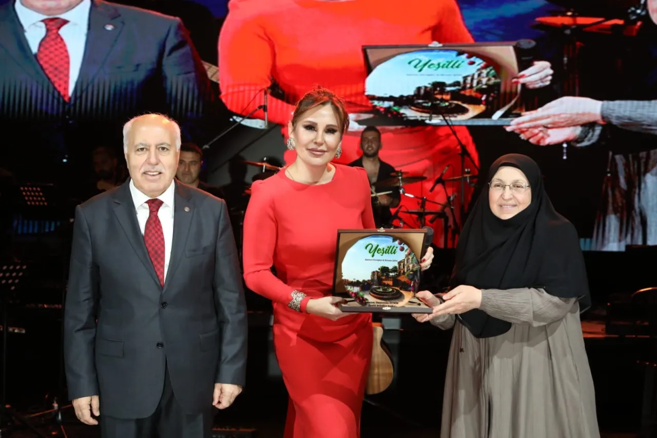 Mardin Yeşilli Kiraz Festivali'ne, Funda Ararlı final