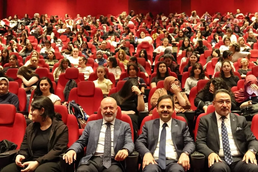 Kayseri Kocasinan'dan gençlere sosyal aktivite