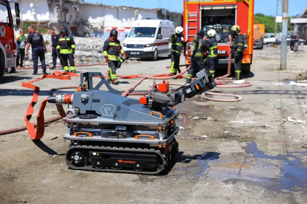 Samsun İtfaiyesi “Alevkıran” robotuyla güçleniyor