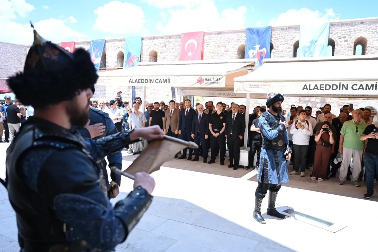 Konya’nın Darülmülk Oluşunun 929. yılında Selçuklu Sultanları anıldı