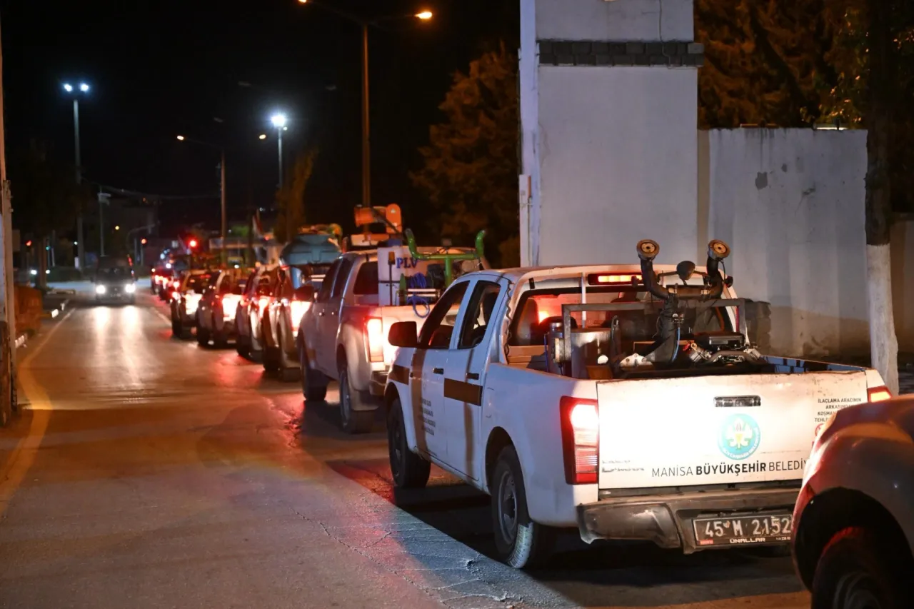 Manisa Büyükşehir’in vektörle mücadelesi sürüyor