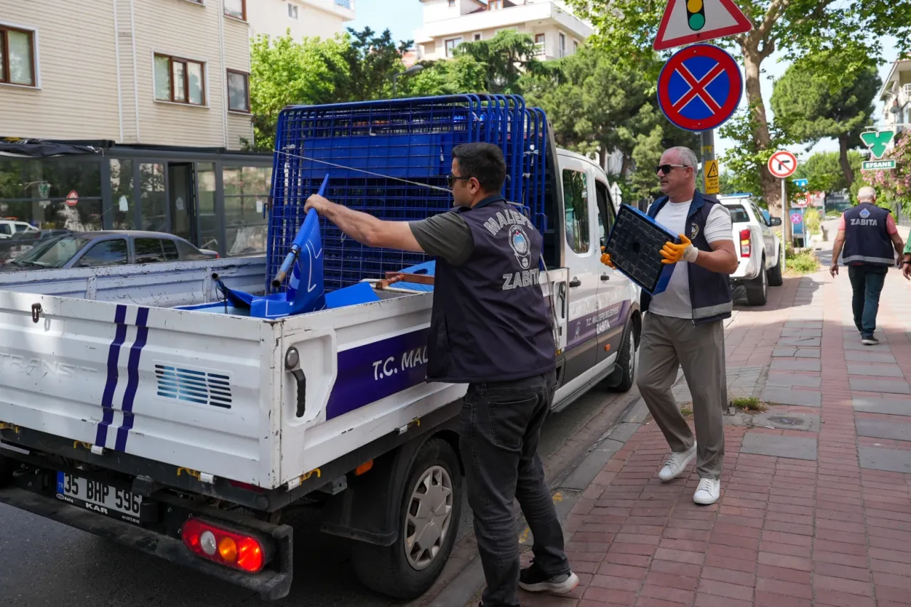 İstanbul Maltepe'de zabıta ekipleri işgallere karşı sahada