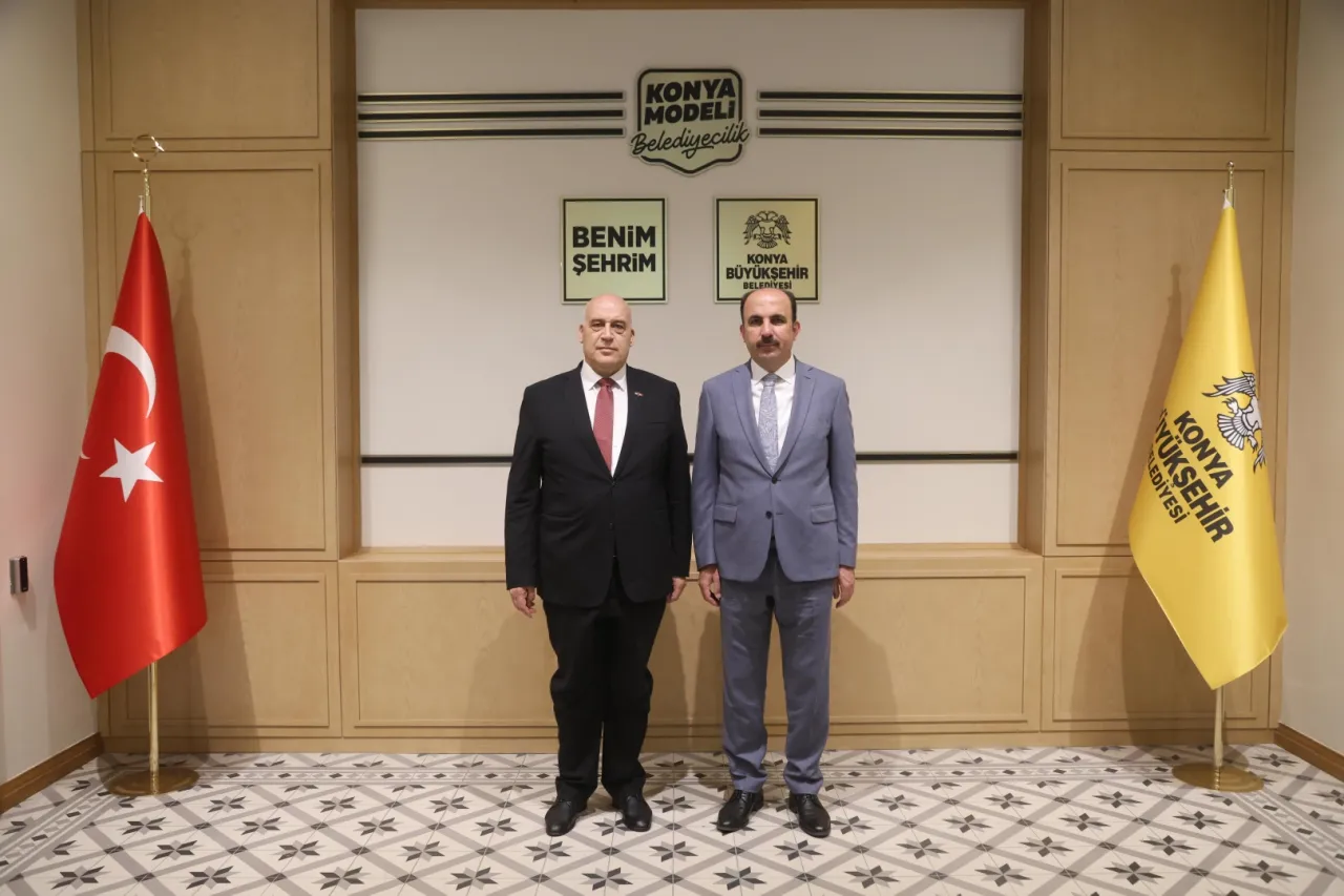 Filistin Büyükelçisi Konya’da Başkan Altay’la buluştu