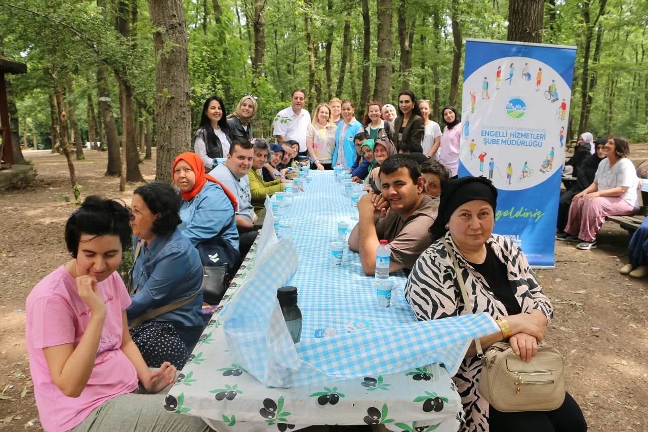 Sakarya'da engelsiz hobi kursiyerleri doğayla buluştu