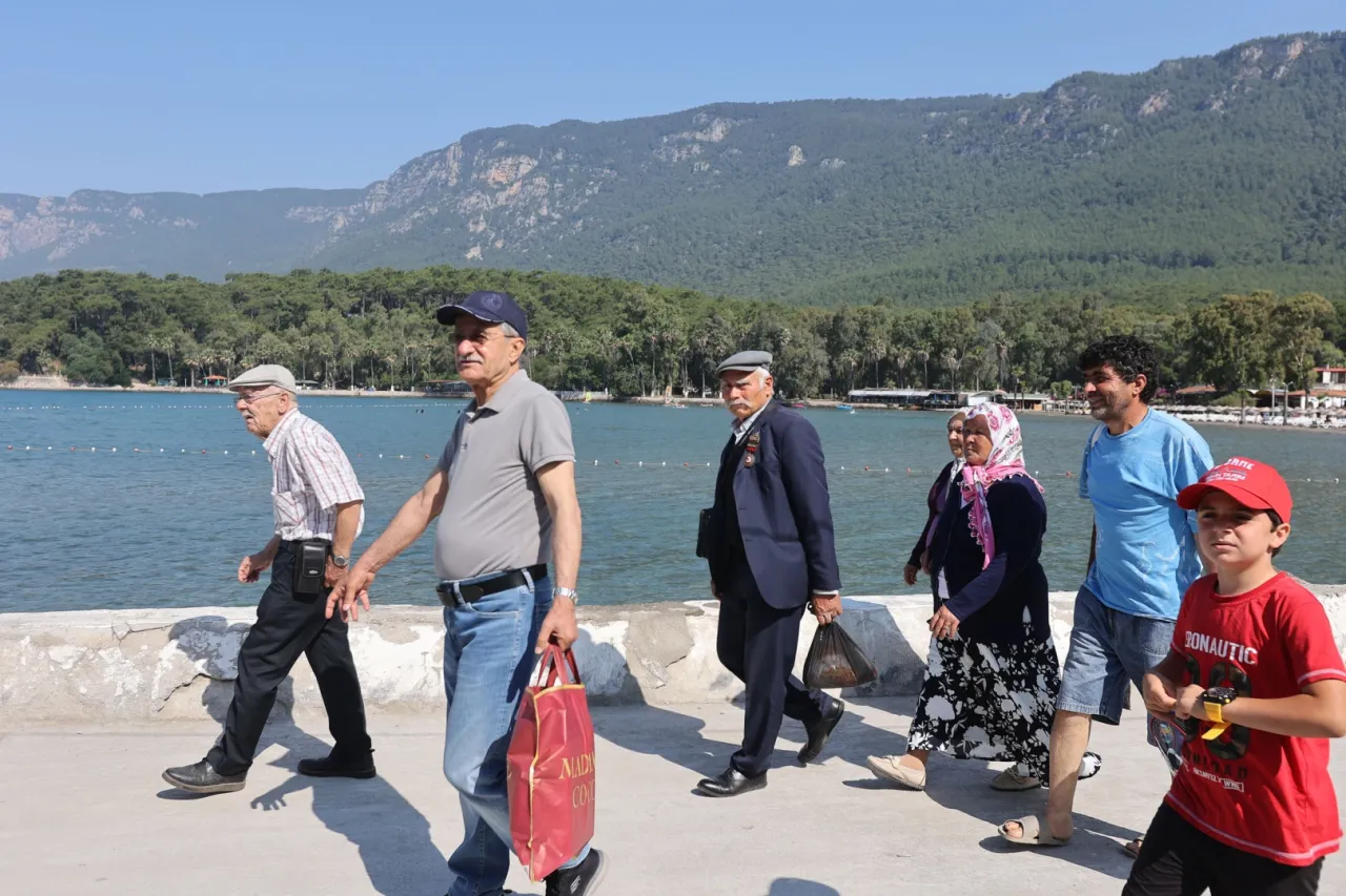 Şehit aileleri ve gaziler Muğla’nın doğal güzelliklerinde buluştu