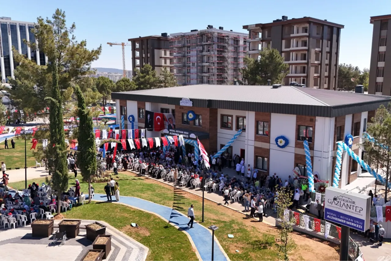 Gaziantep'te Meral-Beyhan Uslu Alzheimer Merkezi hizmete açıldı
