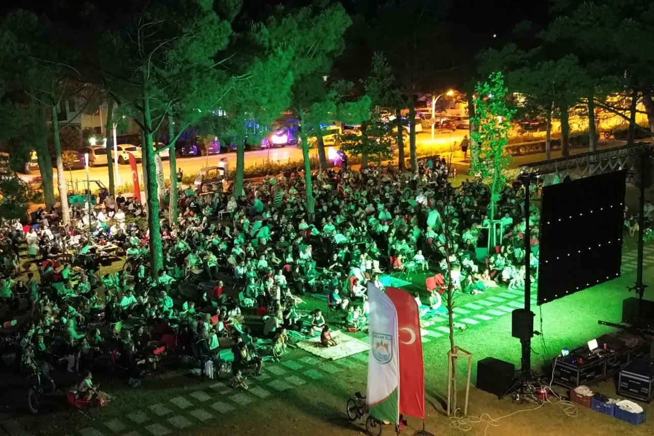 Bursa İznik’te nostaljik yaz akşamları başladı