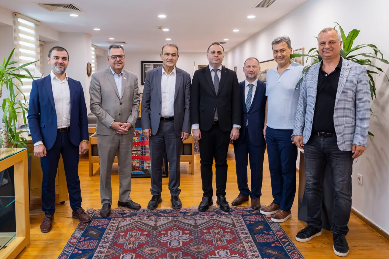 İzmir'in ulaşım modeli uluslararası takdir topladı