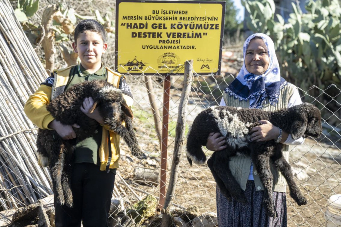 Mersin'de “Hadi Gel Köyümüze Destek Verelim” projesi