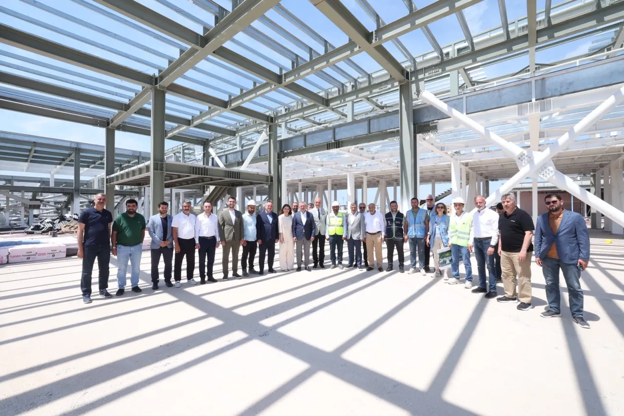 Başkan Büyükakın: Sosyal yaşamın kalbi burada atacak