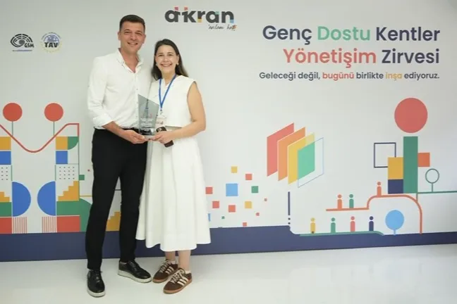 Denizli Büyükşehir Belediyesi’ne genç dostu kent ödülü