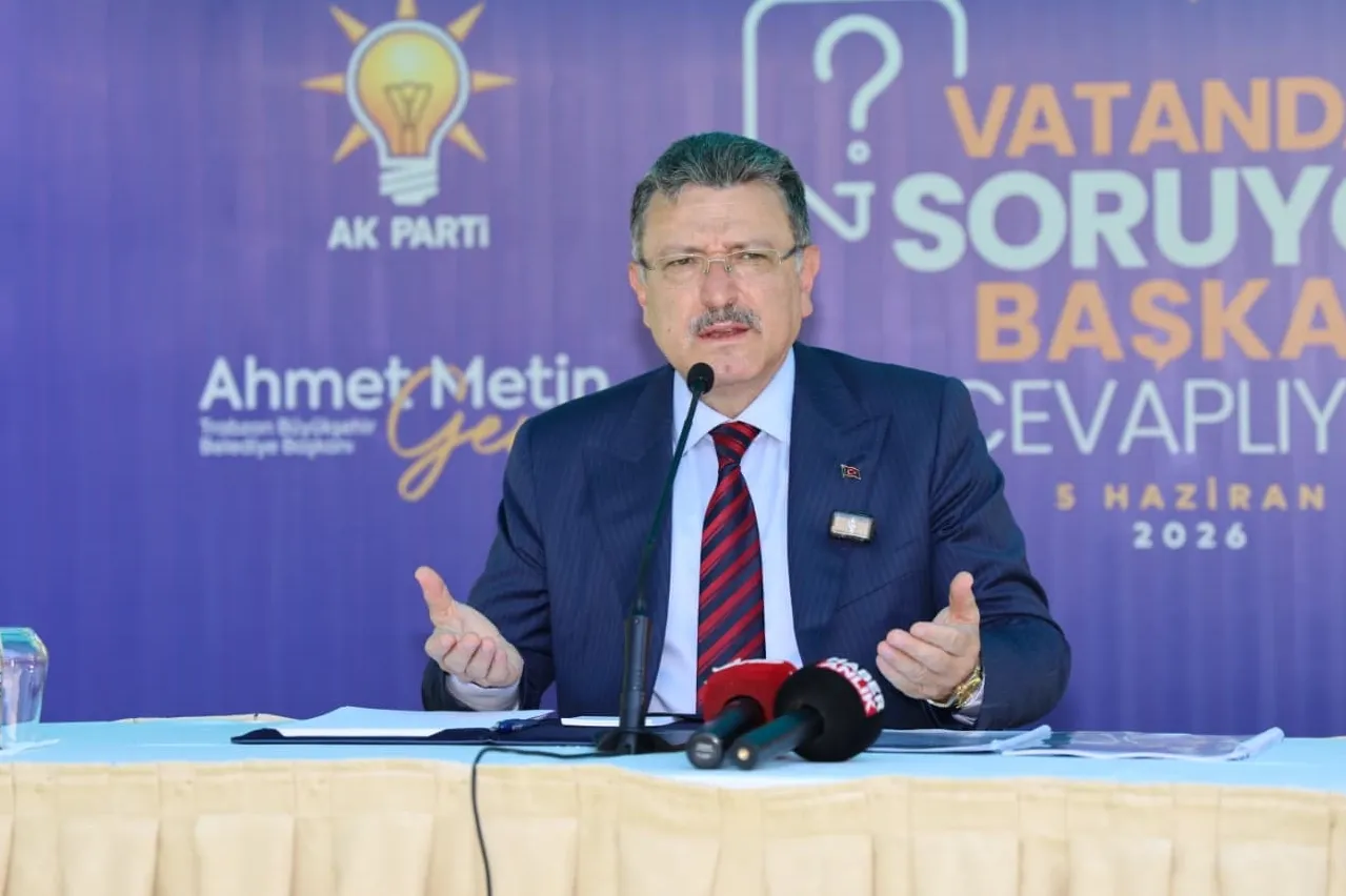 Trabzon'da Başkan Genç Yeşilova’da vatandaşlarla buluştu
