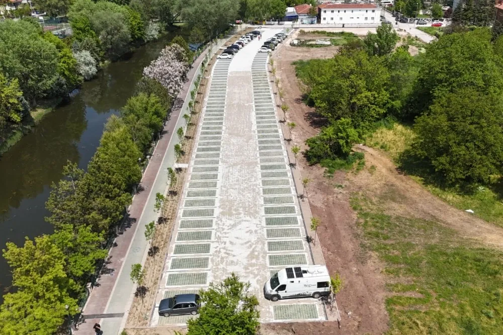 Eskişehir’de Kanlıkavak Açık Otoparkı hizmete açıldı