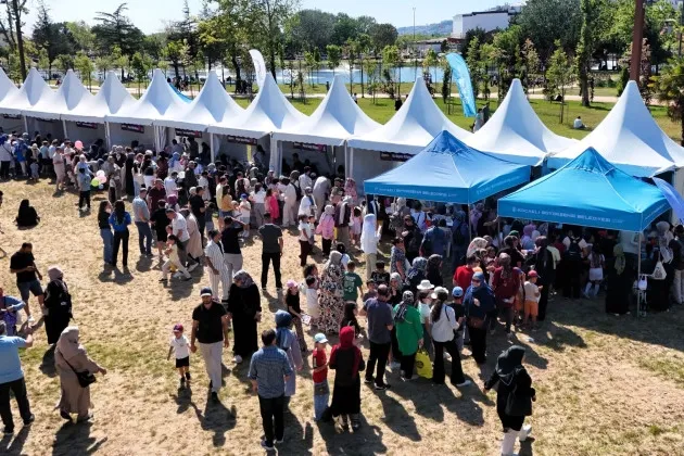 Kocaelili minikler, Karneval’da hem eğleniyor, hem üretiyor