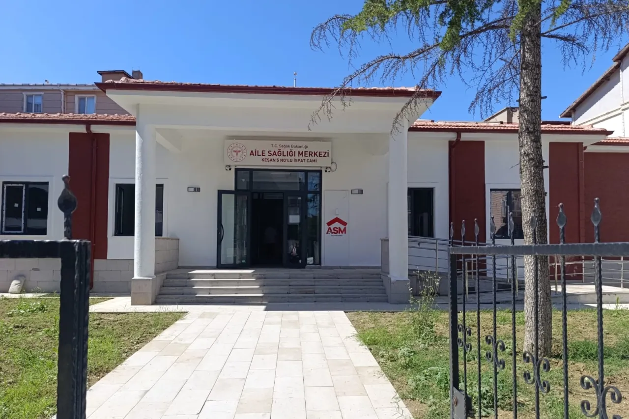 Edirne Keşan'da aile hekimliği yeni binasında hizmete açıldı